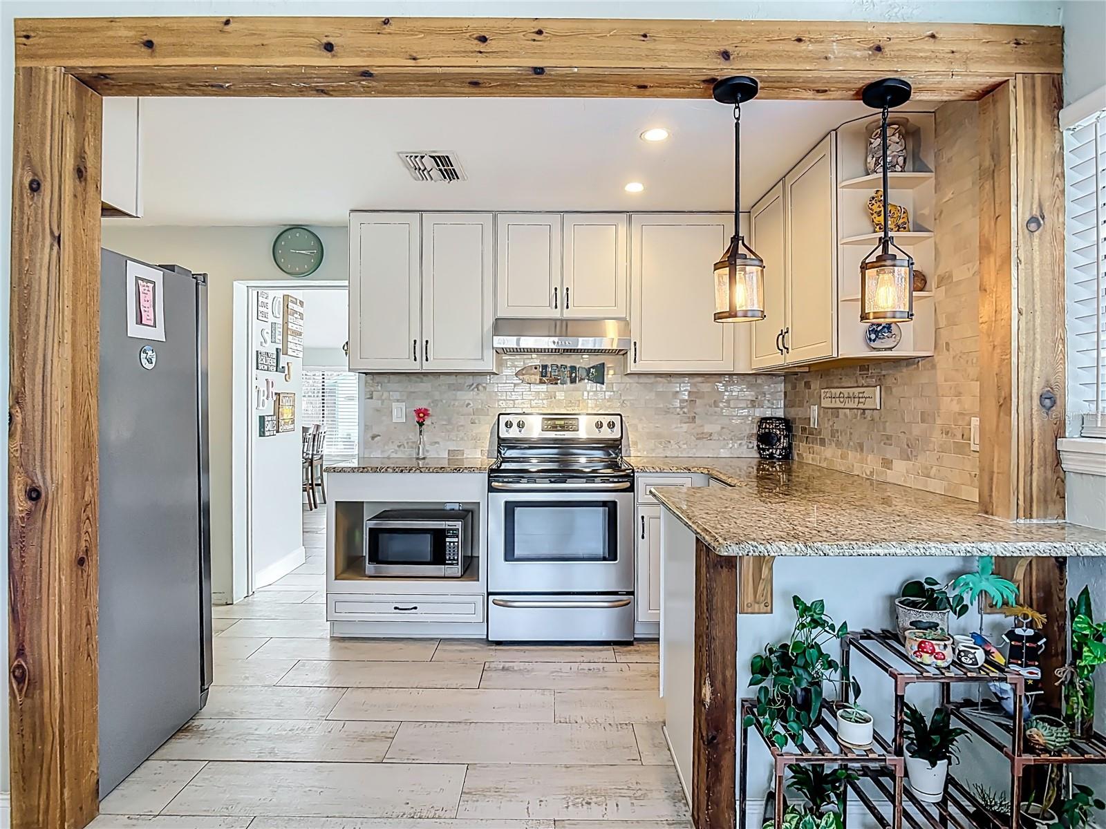 Image 14 of 43 For 829 9th Avenue