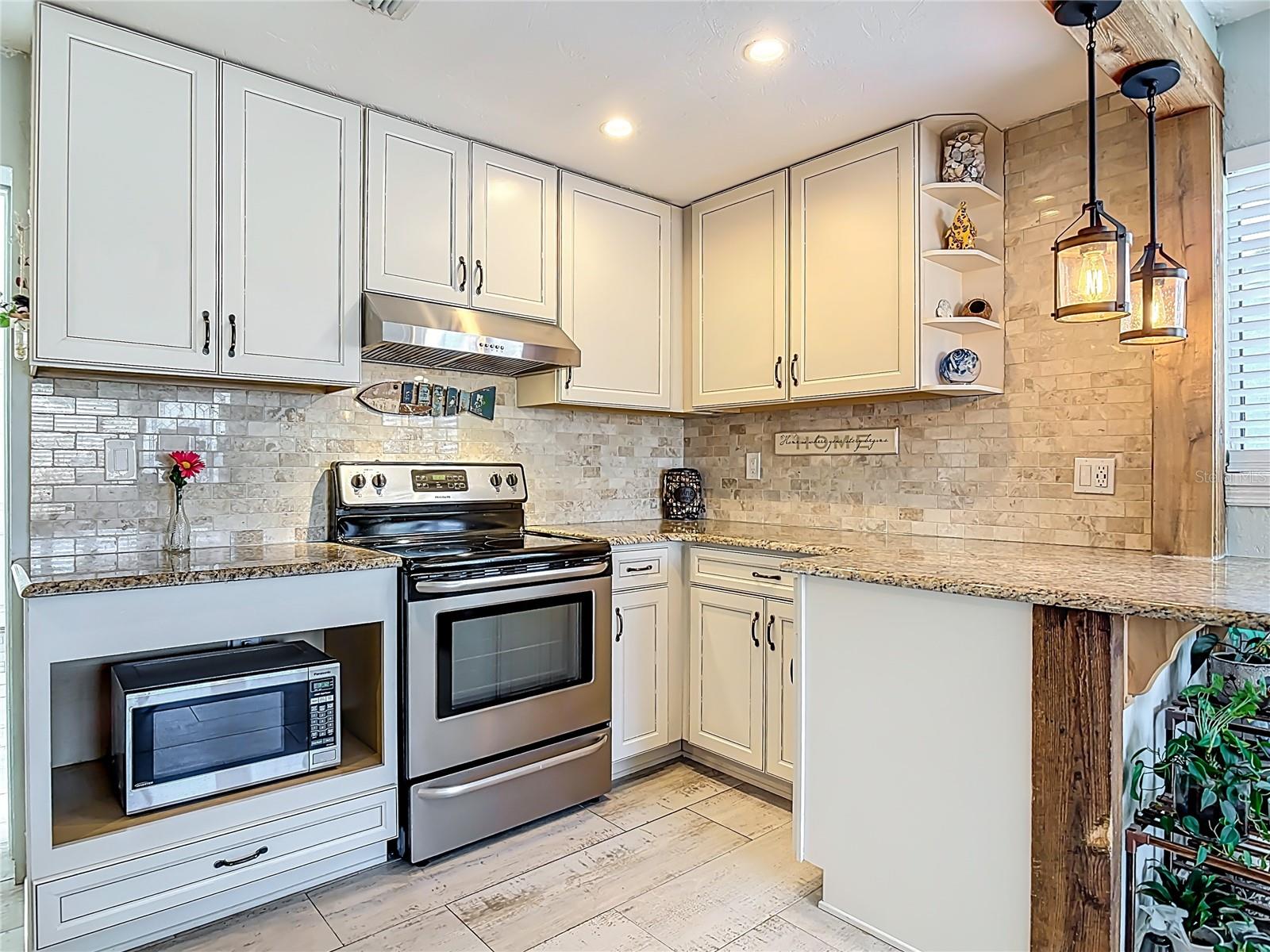 Image 16 of 43 For 829 9th Avenue