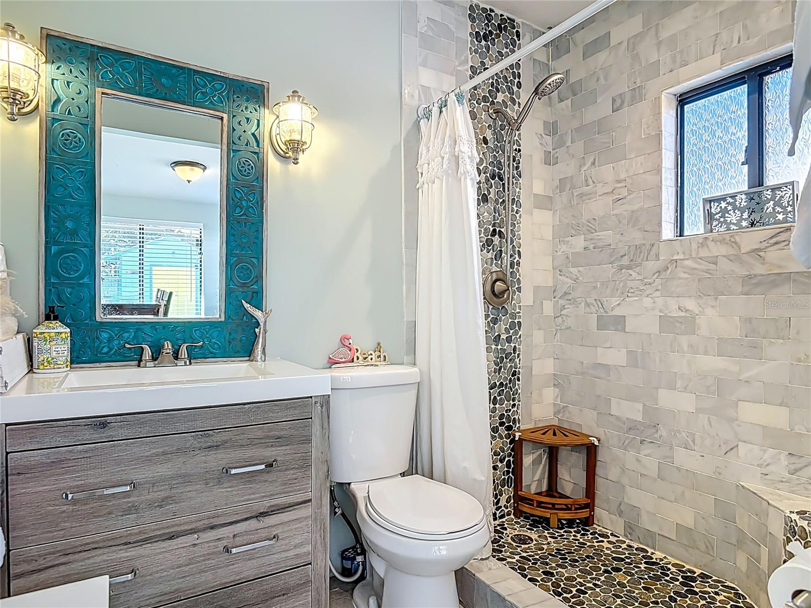 Image 23 of 43 For 829 9th Avenue