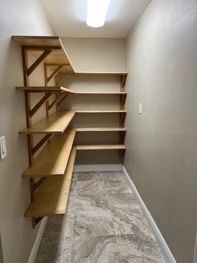 Image 9 of 22 For 1816 Enterprise Avenue 1816b