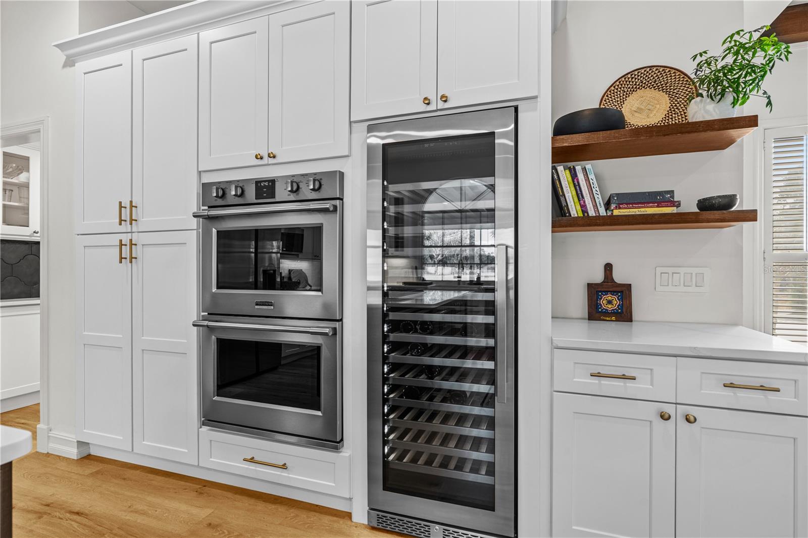 Image 22 of 66 For 180 Sweet Bay Avenue