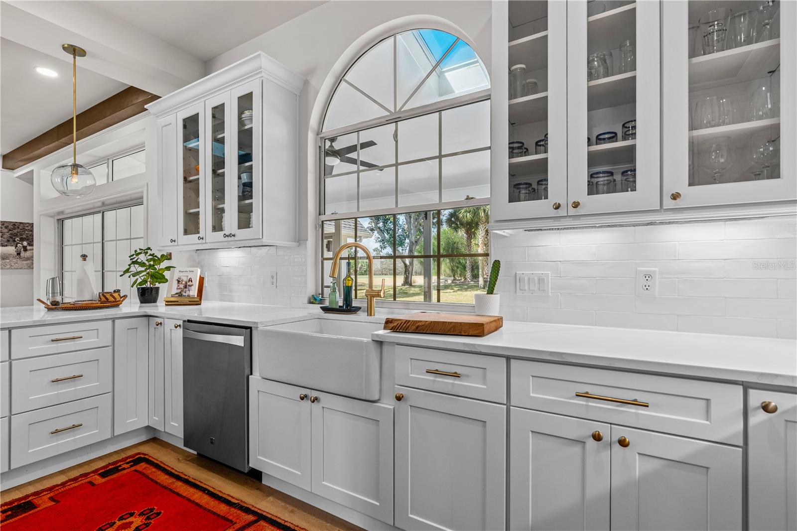 Image 24 of 66 For 180 Sweet Bay Avenue