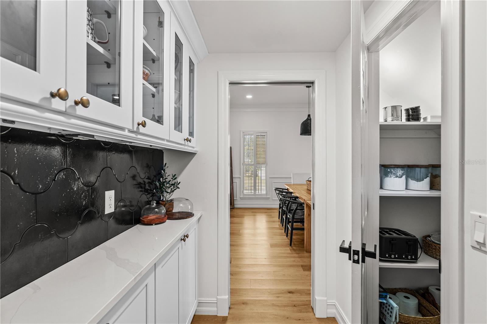 Image 26 of 66 For 180 Sweet Bay Avenue