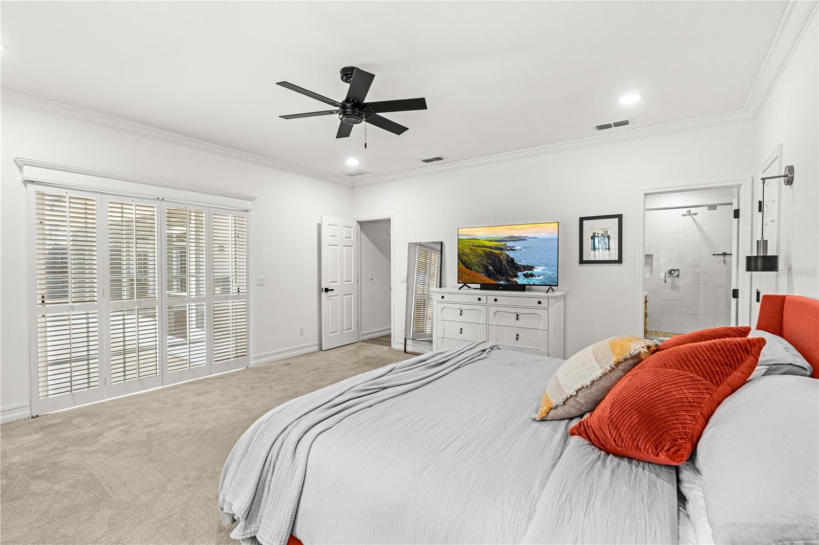 Image 35 of 66 For 180 Sweet Bay Avenue