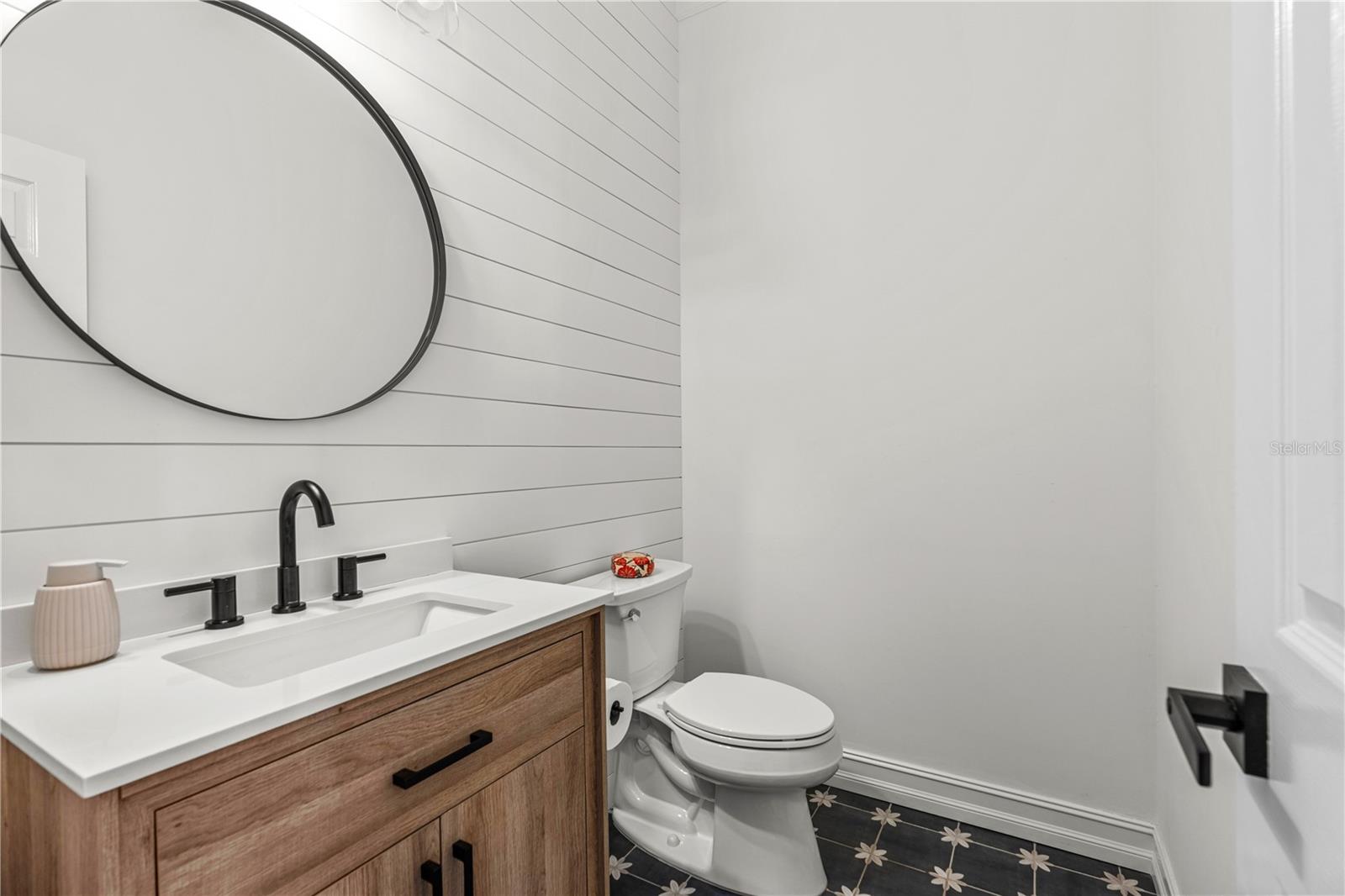 Image 39 of 66 For 180 Sweet Bay Avenue