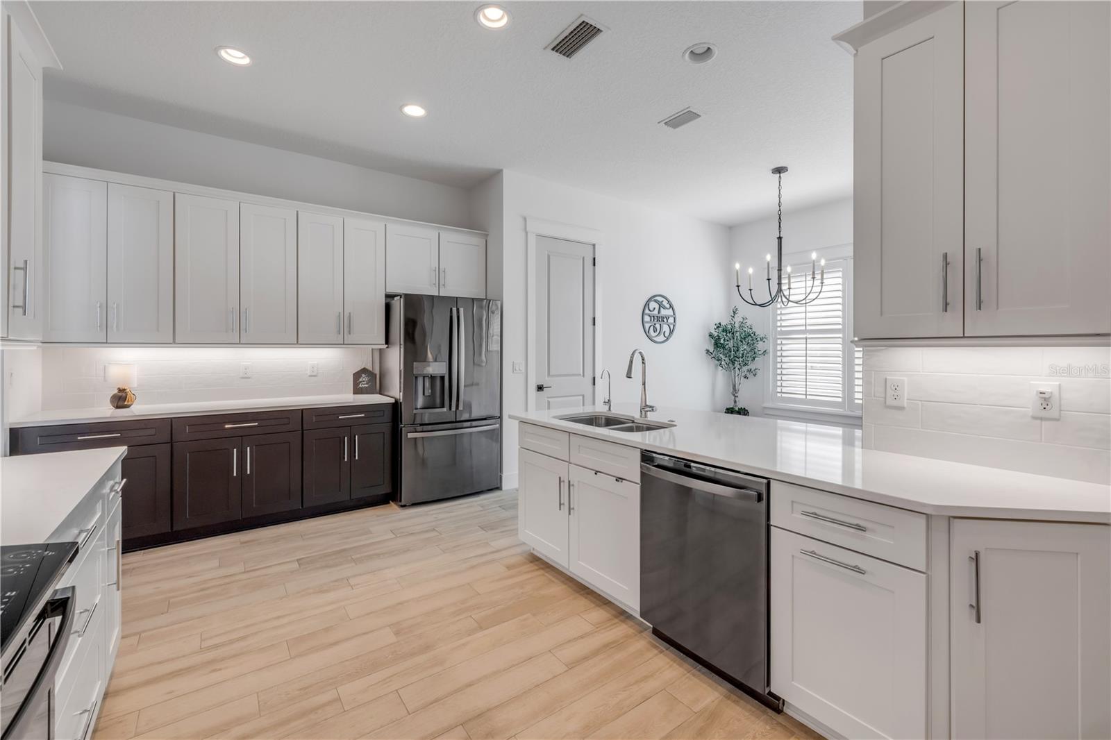 Image 18 of 52 For 3218 Modena Way