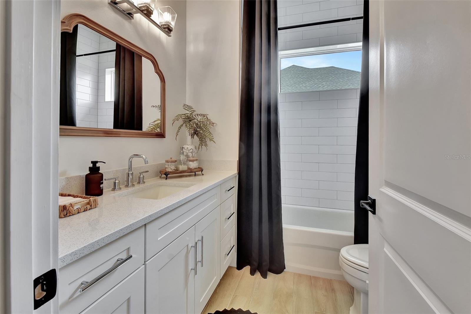 Image 35 of 52 For 3218 Modena Way