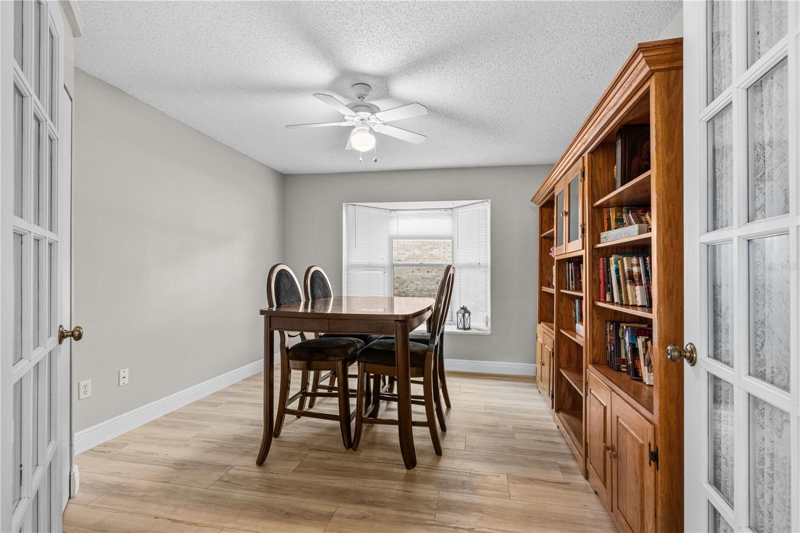 Image 19 of 59 For 732 Hunt Club Trail