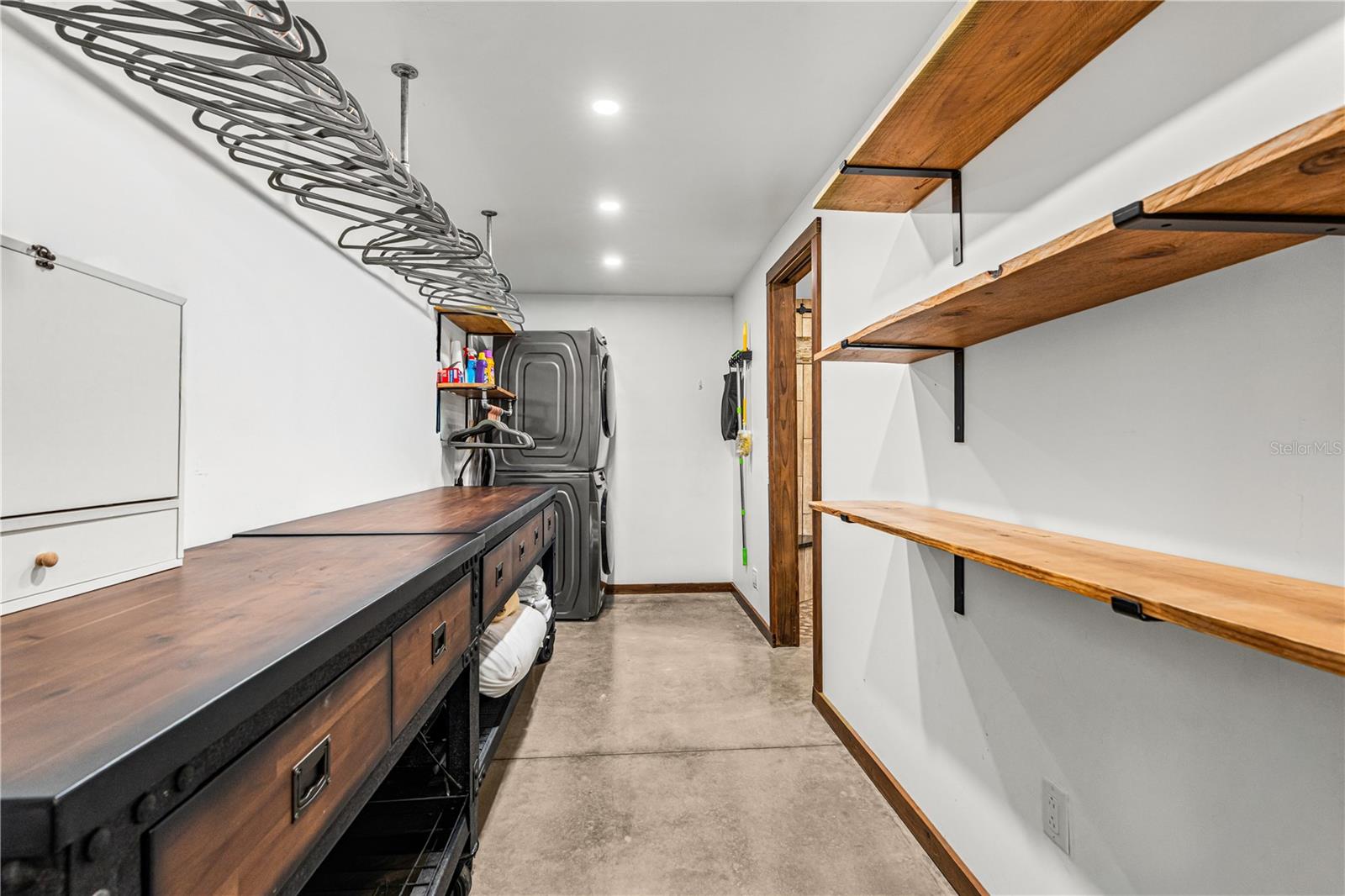 Image 25 of 51 For 3180 Volco Road