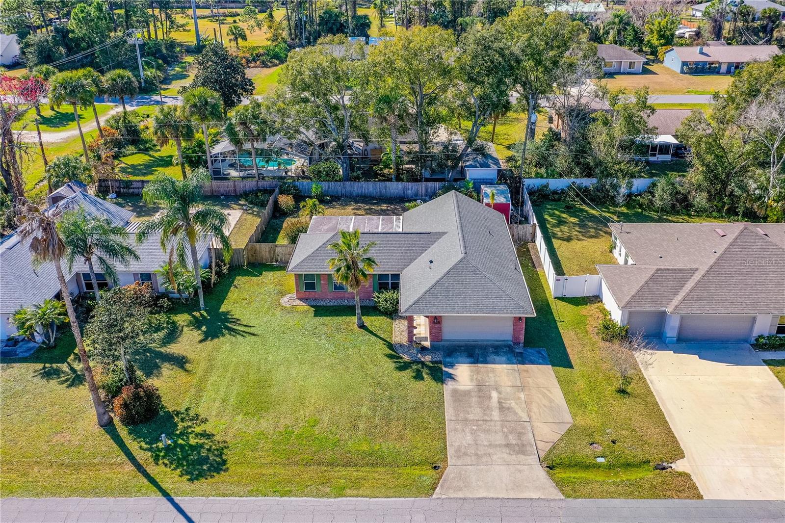 Image 23 of 38 For 1628 Victory Palm Drive