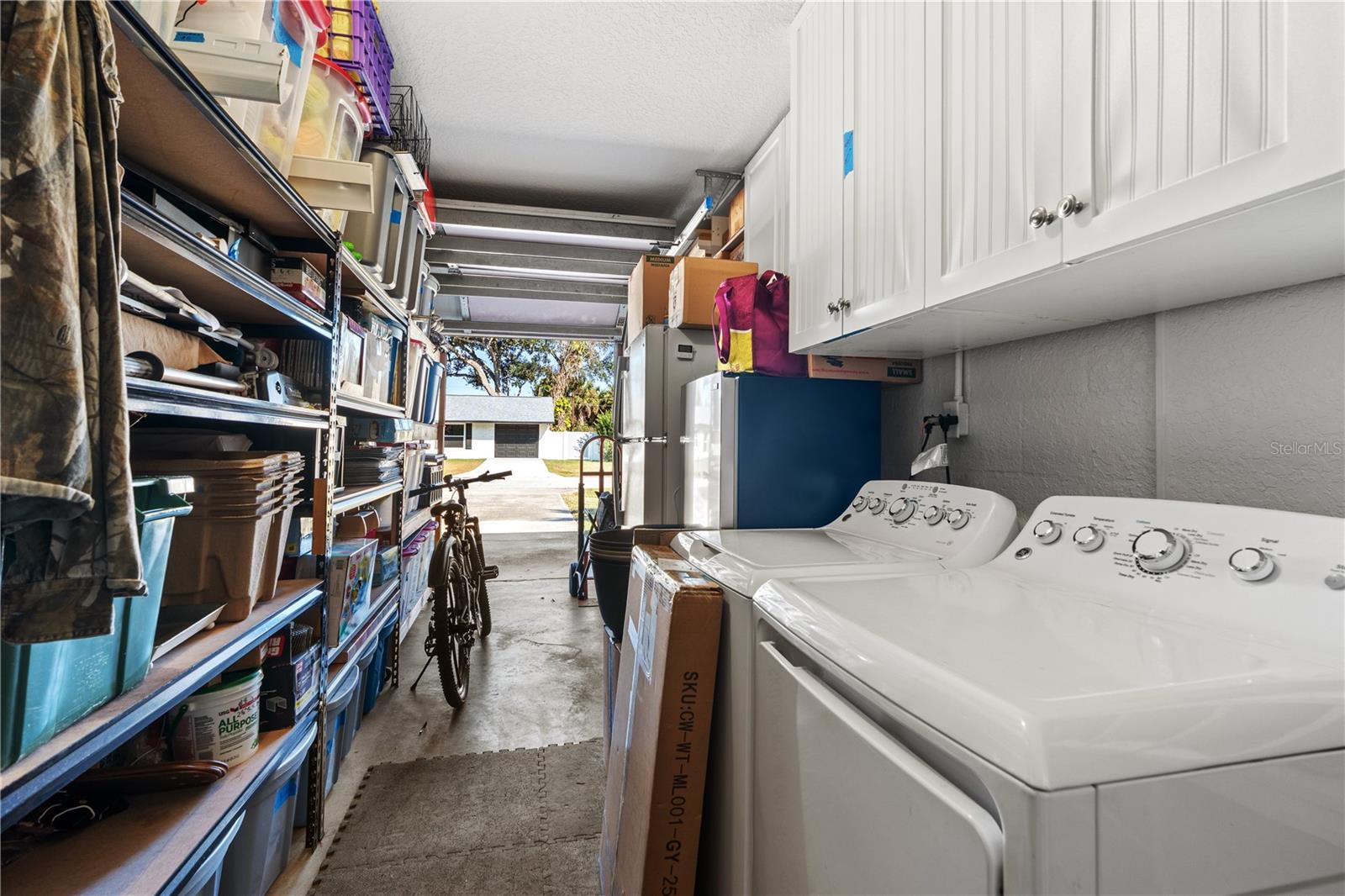 Image 34 of 38 For 1628 Victory Palm Drive