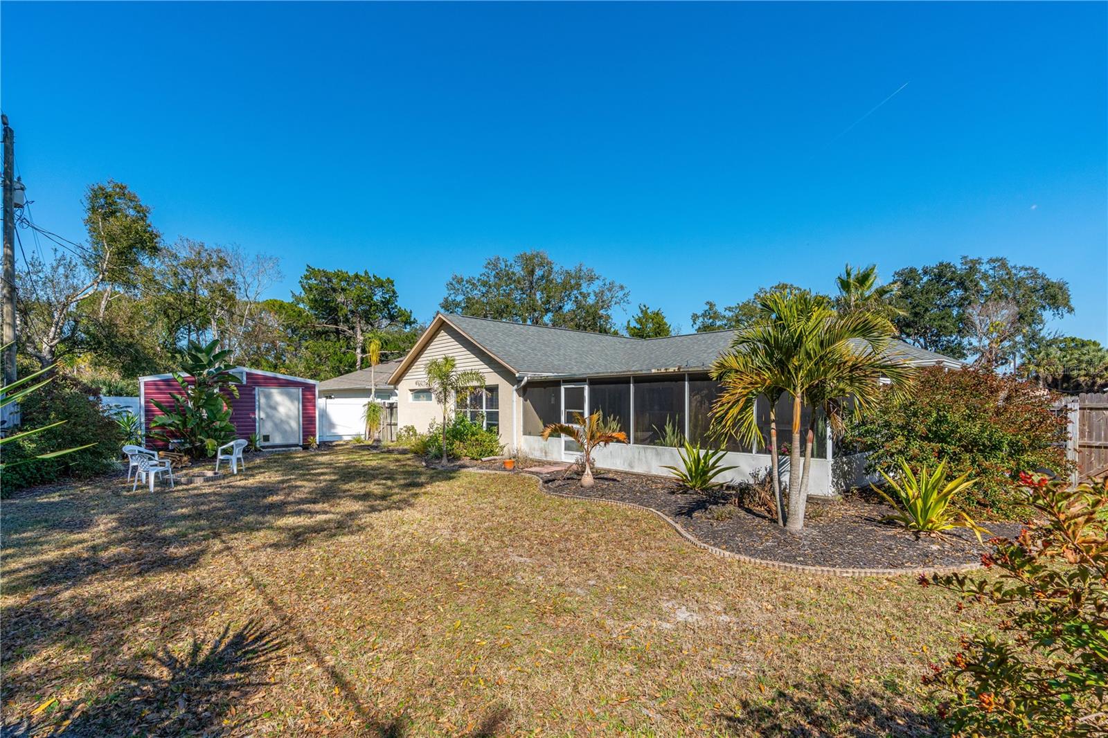 Image 4 of 38 For 1628 Victory Palm Drive