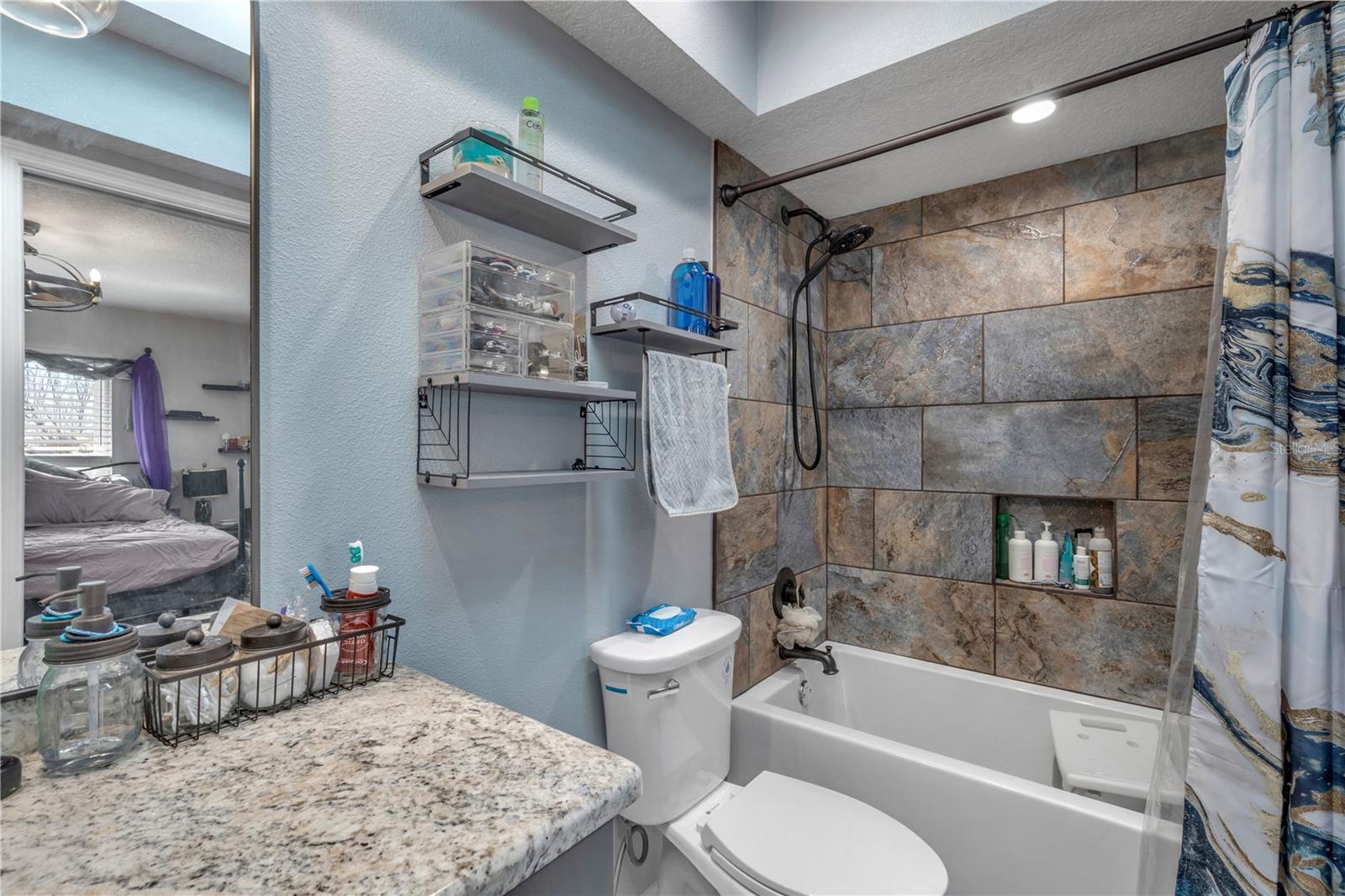 Image 23 of 42 For 831 21st Avenue