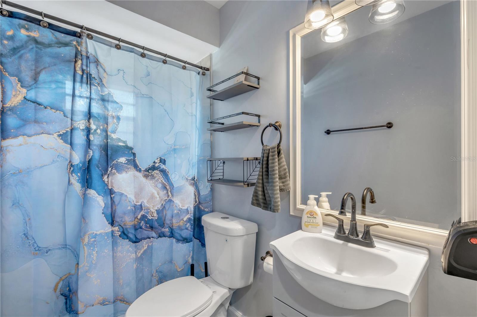 Image 34 of 42 For 831 21st Avenue