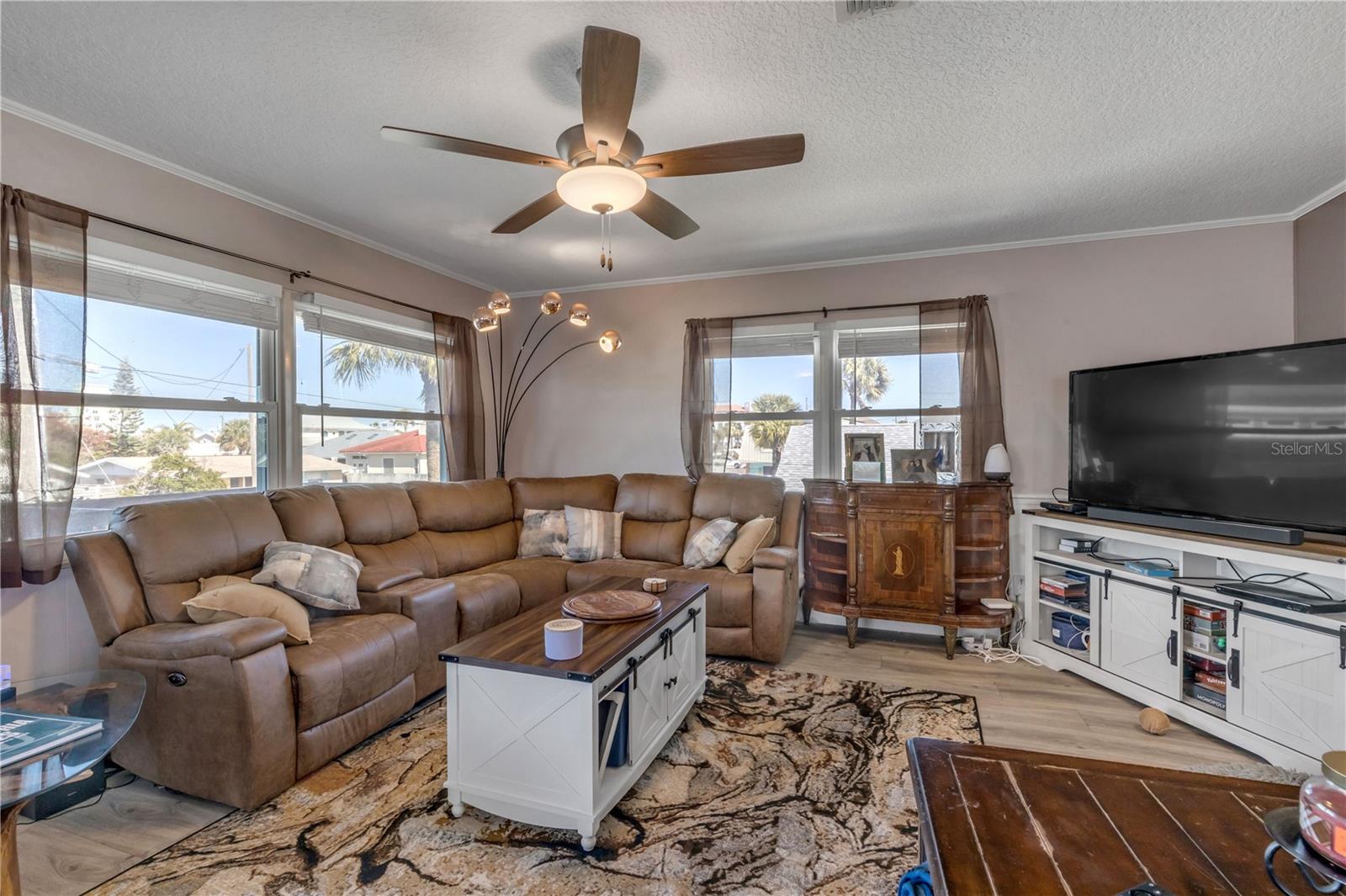 Image 4 of 42 For 831 21st Avenue