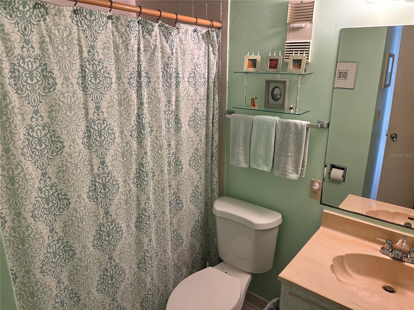 Image 18 of 35 For 1437 Atlantic Avenue 408