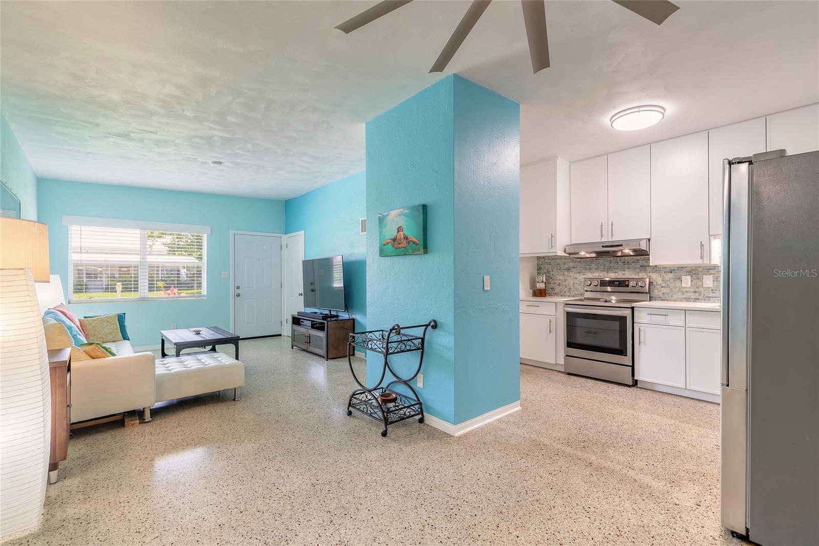 Image 22 of 40 For 2 Ronnie Circle