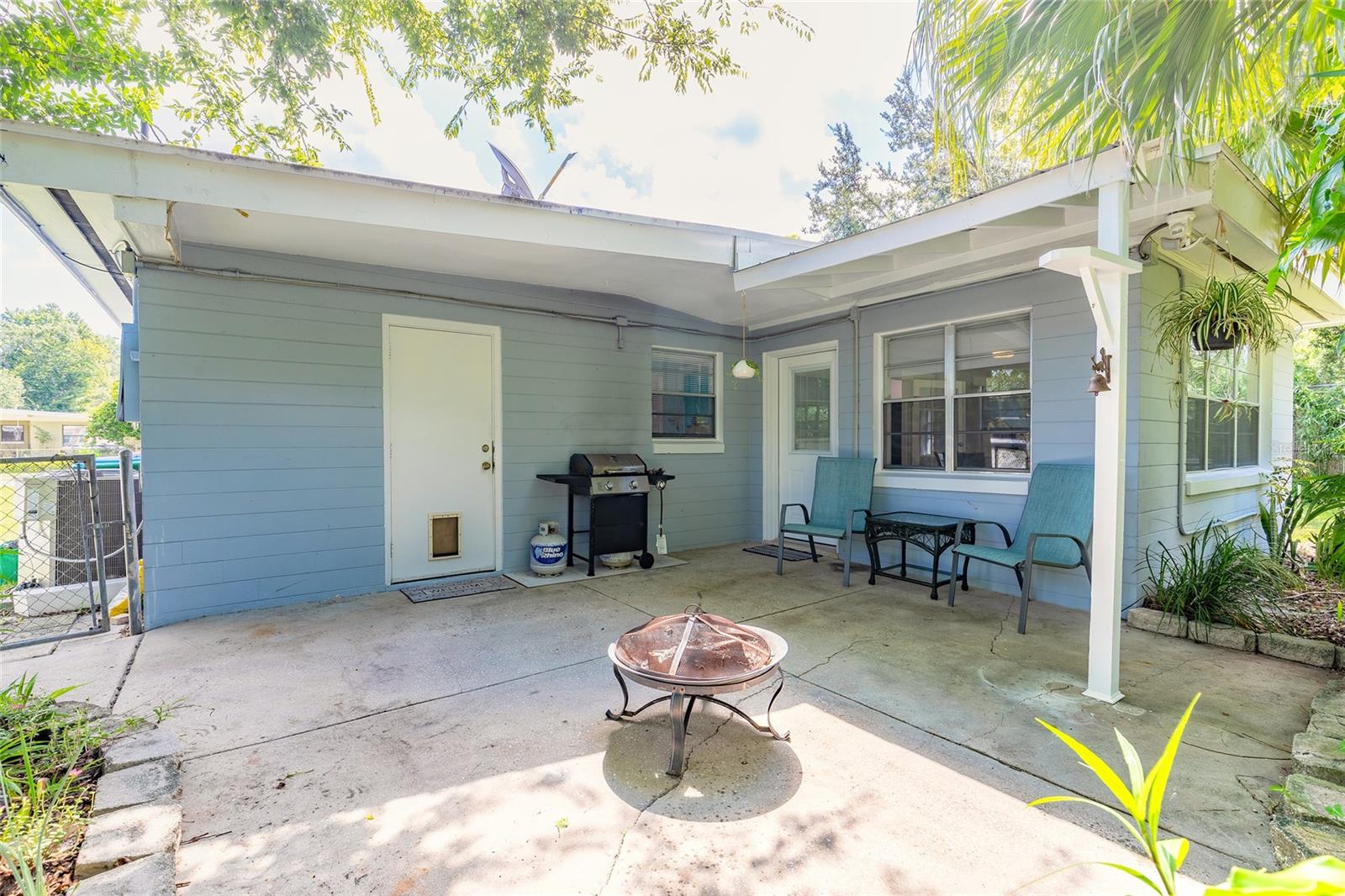 Image 34 of 40 For 2 Ronnie Circle