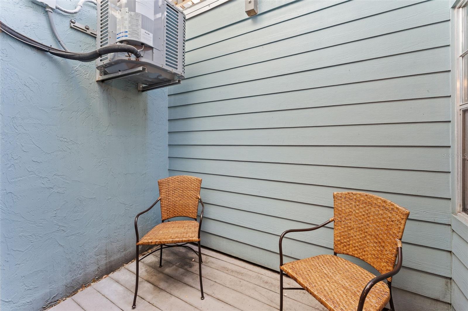 Image 15 of 39 For 101 Pine Street 2