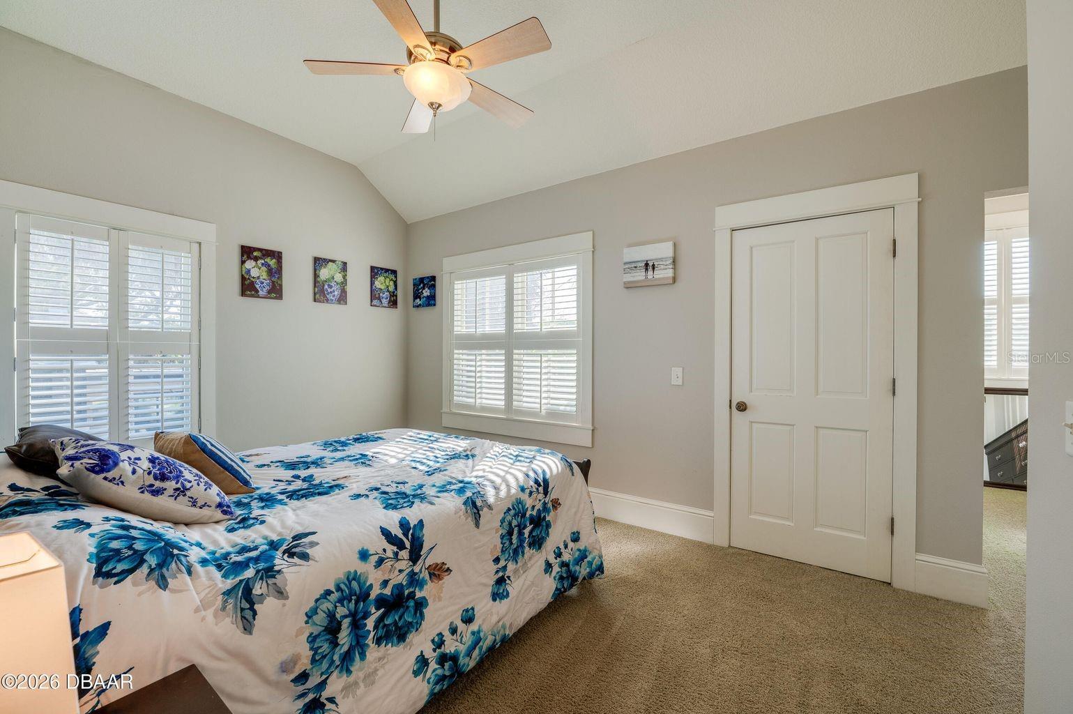 Image 20 of 34 For 2 Hickory Lane