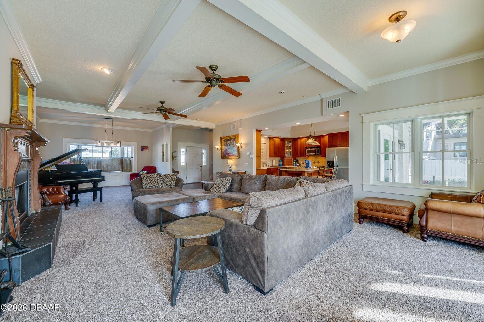 Image 7 of 34 For 2 Hickory Lane