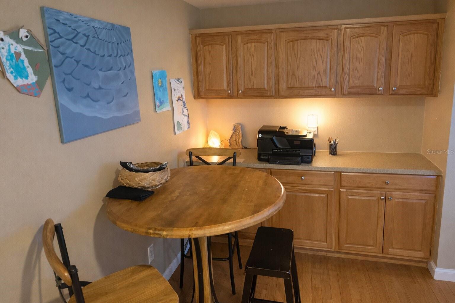 Image 4 of 16 For 321 Roslyn Avenue