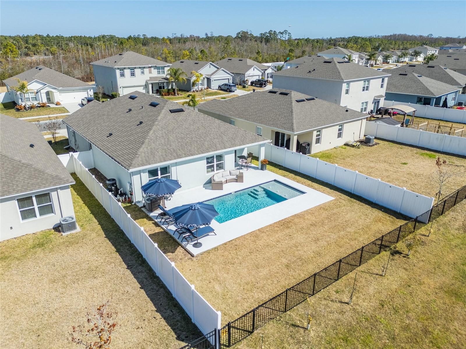 Image 40 of 50 For 2697 Neverland Drive