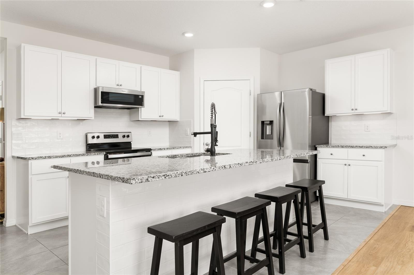 Image 5 of 50 For 2697 Neverland Drive