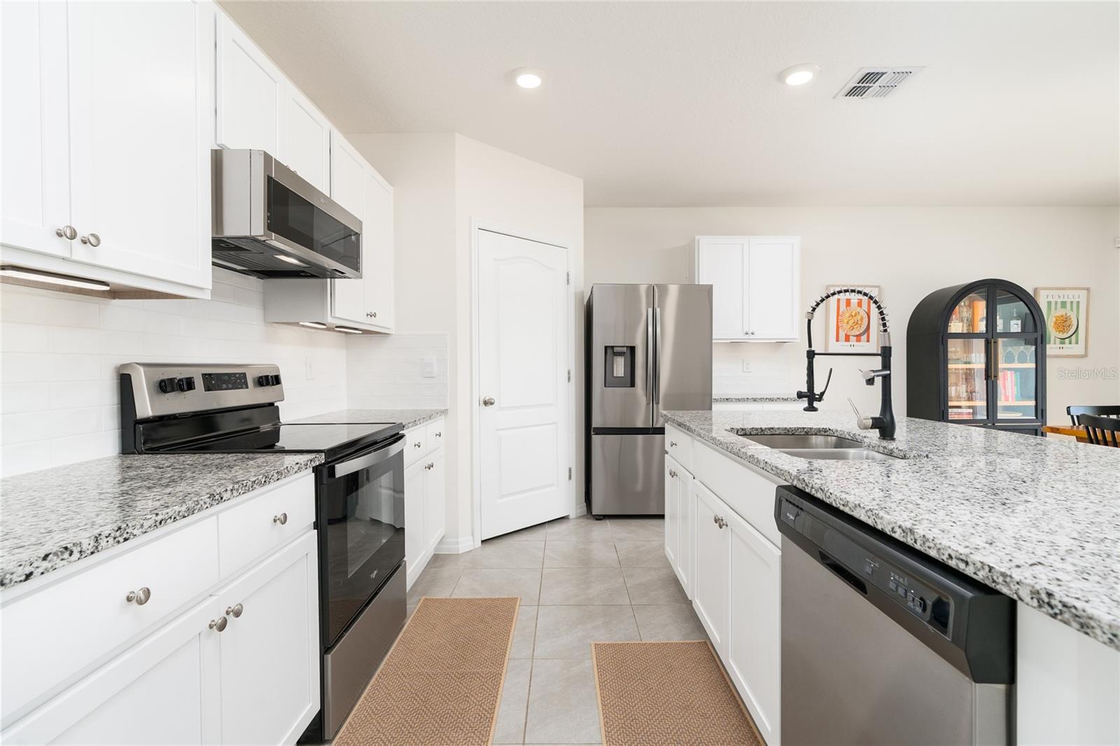 Image 8 of 50 For 2697 Neverland Drive