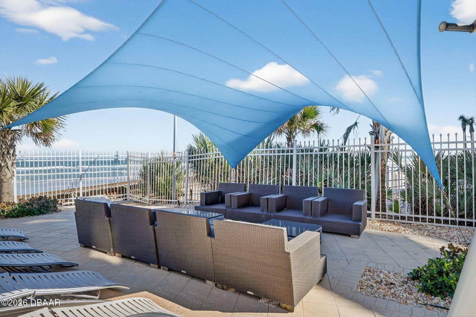 Image 3 of 73 For 3703 Atlantic Avenue 504