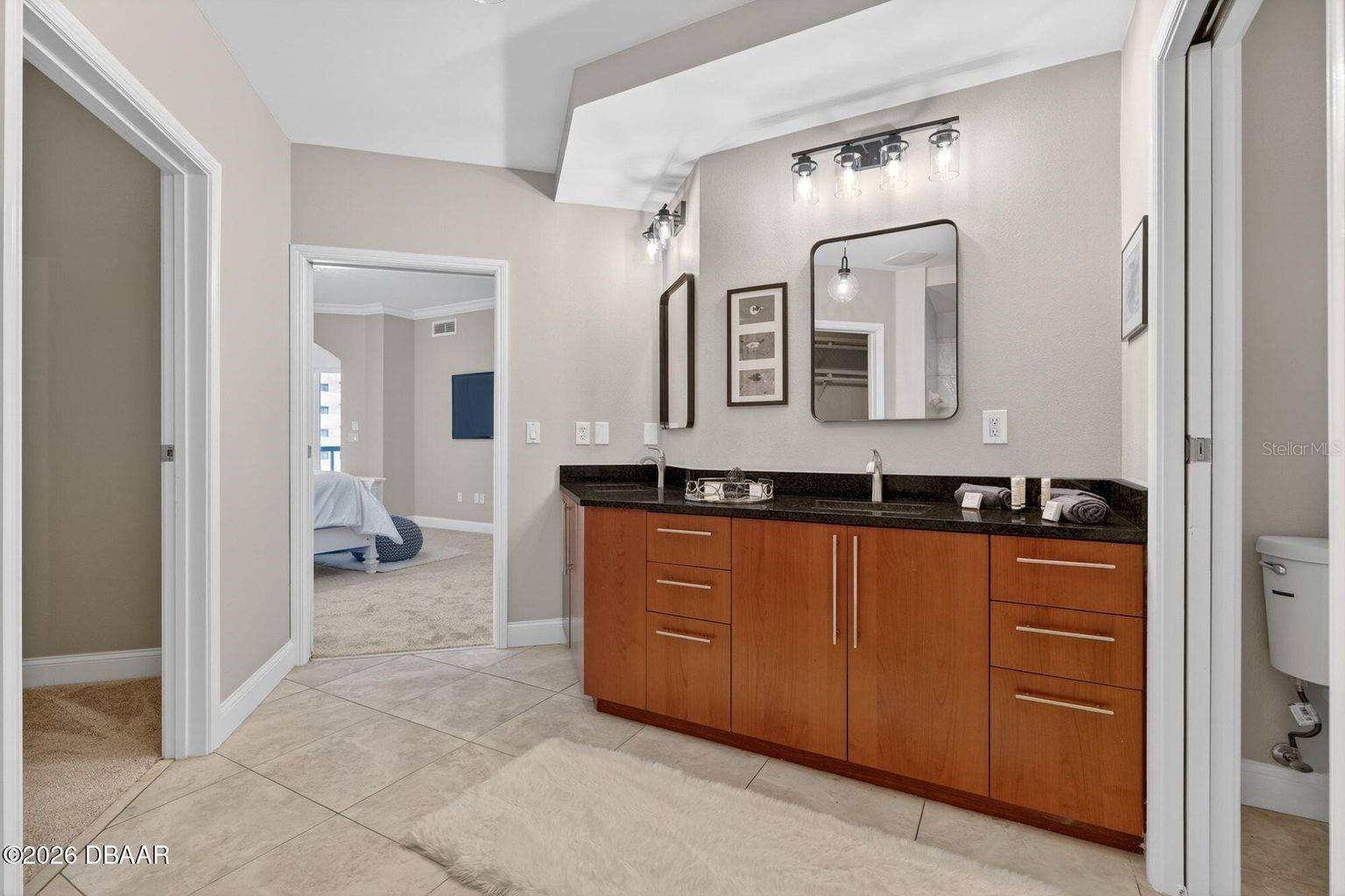 Image 33 of 73 For 3703 Atlantic Avenue 504