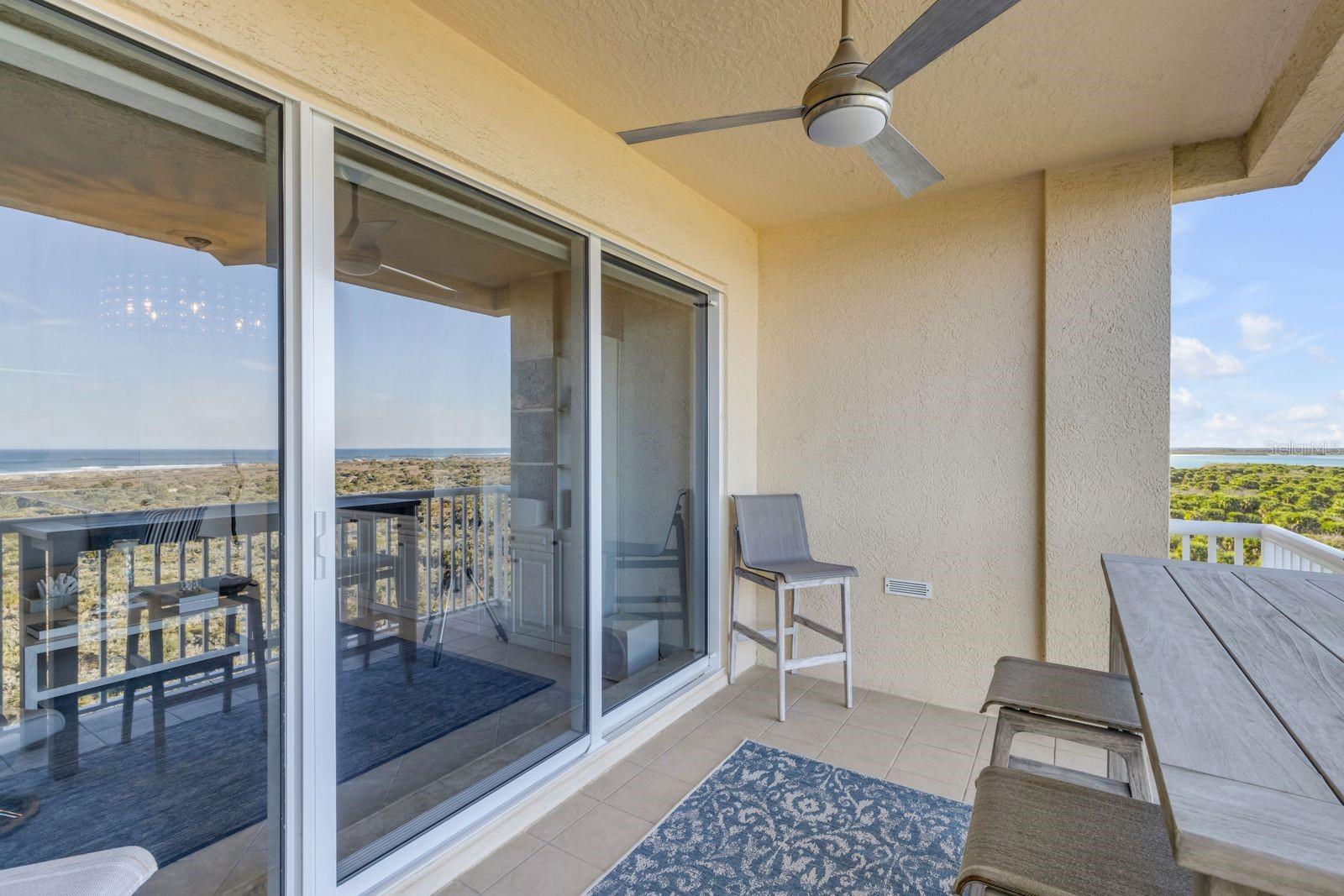 Image 19 of 77 For 259 Minorca Beach Way 702