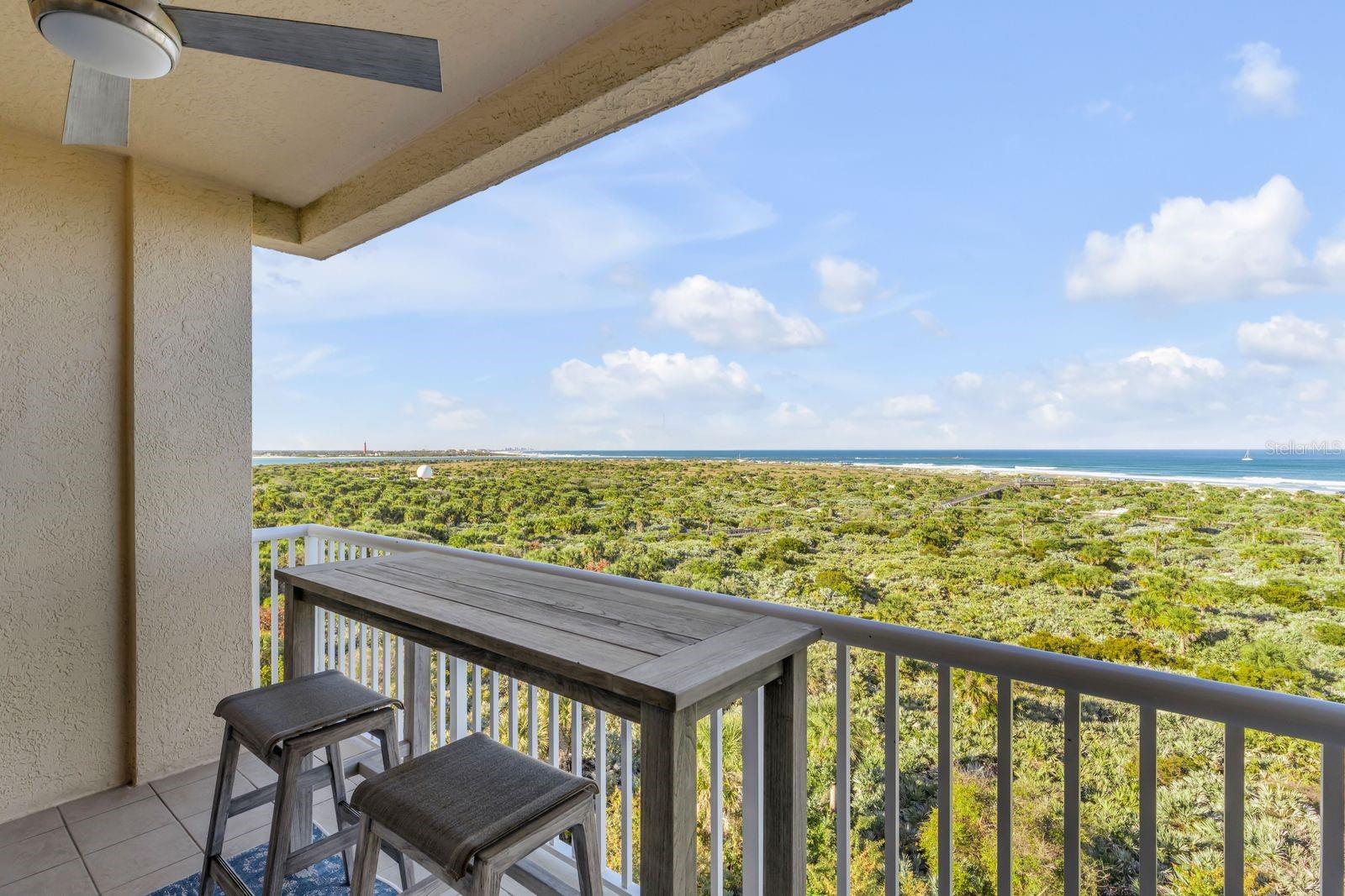 Image 21 of 77 For 259 Minorca Beach Way 702