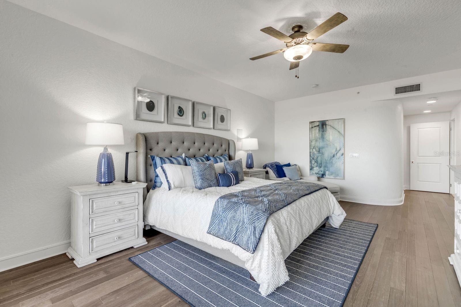 Image 31 of 77 For 259 Minorca Beach Way 702