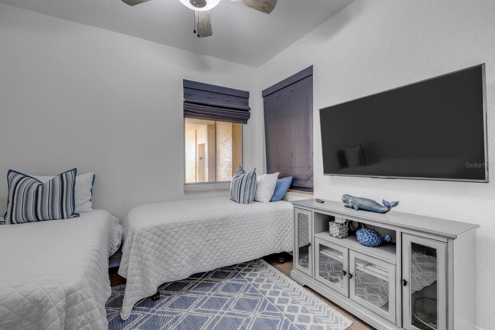 Image 47 of 77 For 259 Minorca Beach Way 702