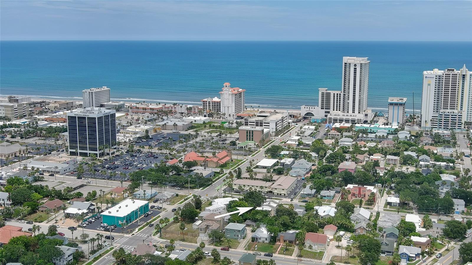 Image 29 of 30 For 437 Oleander Avenue 1