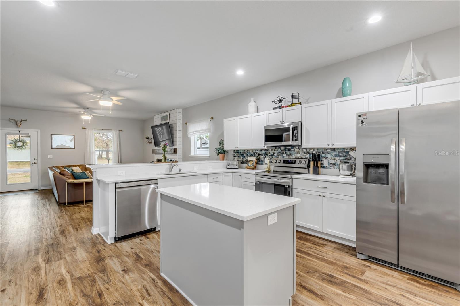 Image 21 of 58 For 3330 Willow Oak Drive