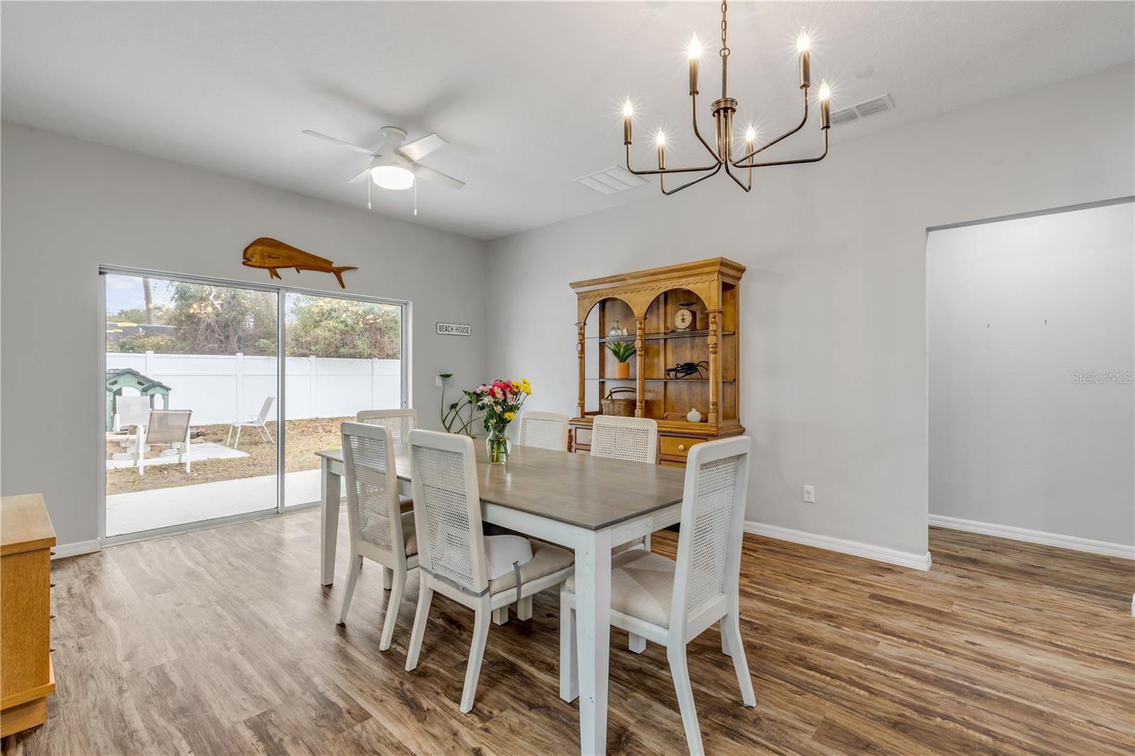 Image 23 of 58 For 3330 Willow Oak Drive