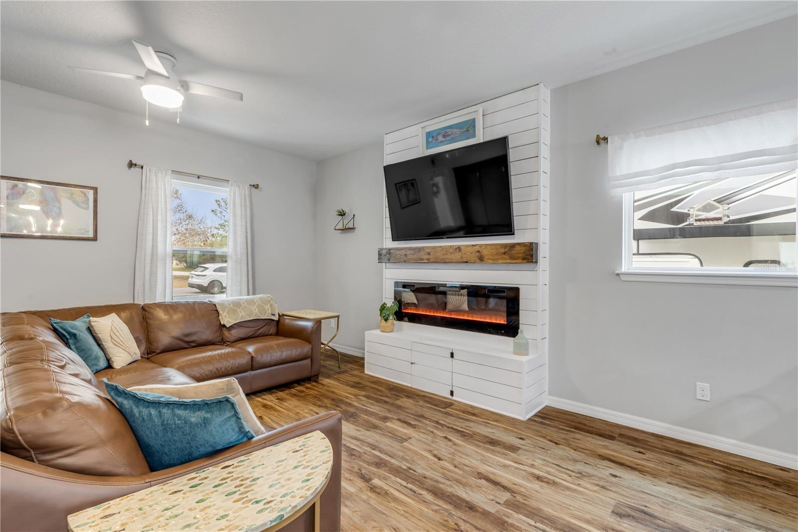 Image 8 of 58 For 3330 Willow Oak Drive