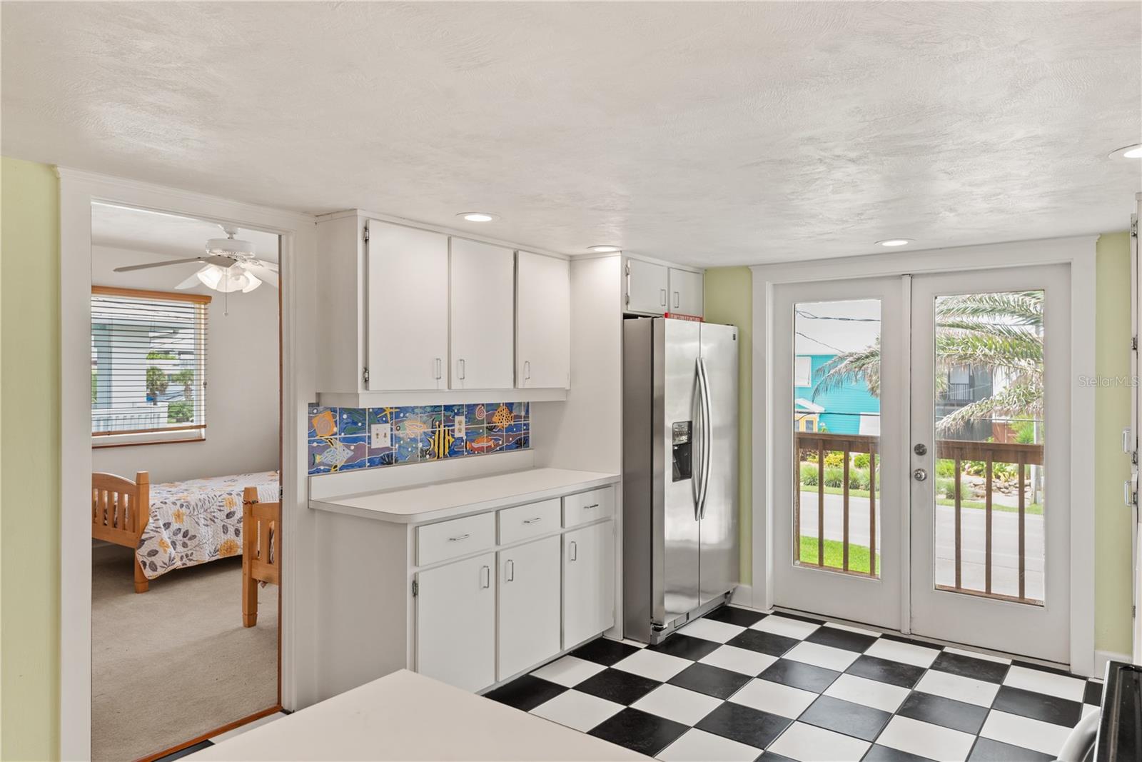 Image 22 of 42 For 6956 Turtlemound Road