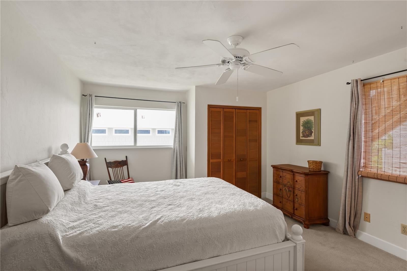 Image 29 of 42 For 6956 Turtlemound Road