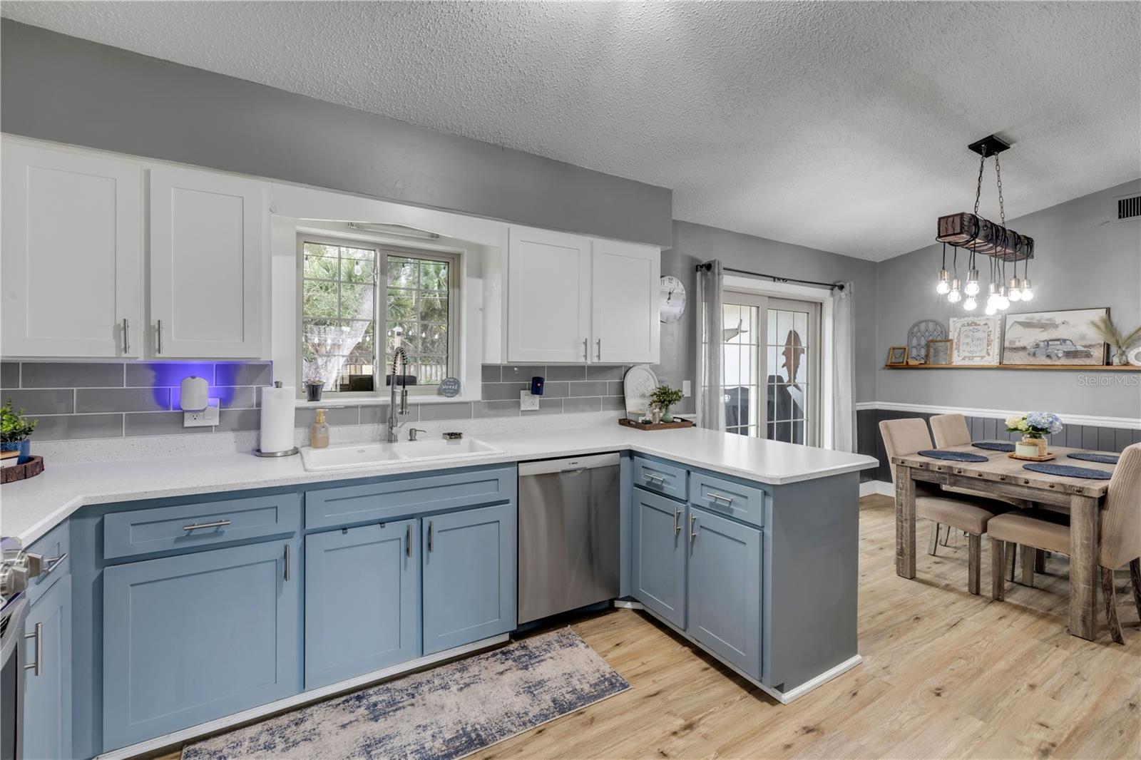 Image 11 of 27 For 2503 Royal Palm Drive
