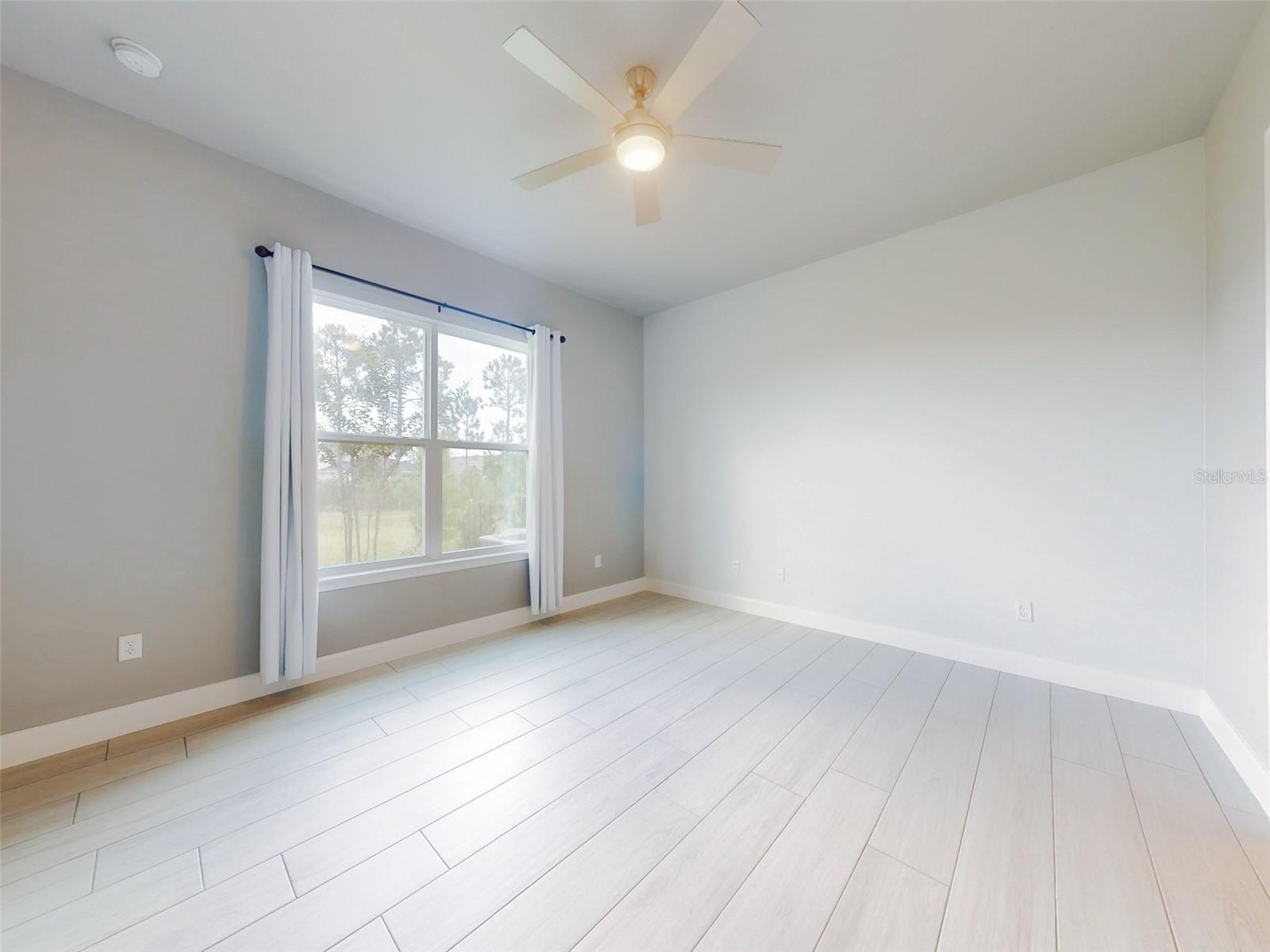 Image 32 of 74 For 6321 Hanfield Drive