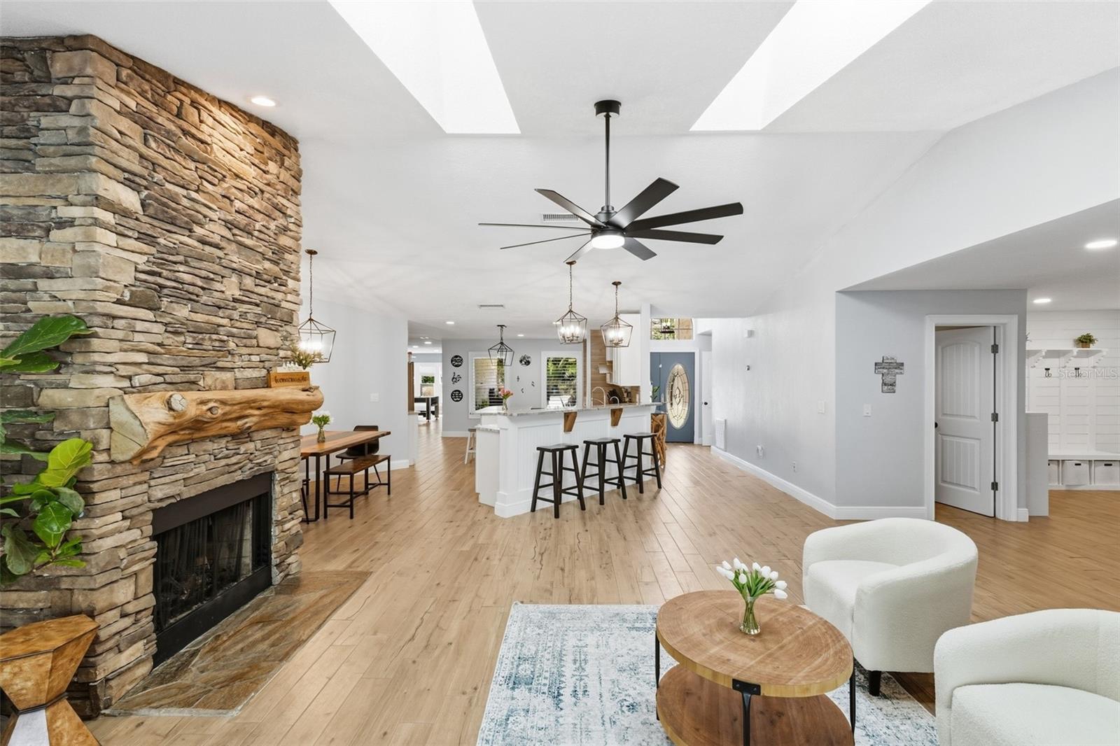 Image 15 of 100 For 717 Breckenridge Drive