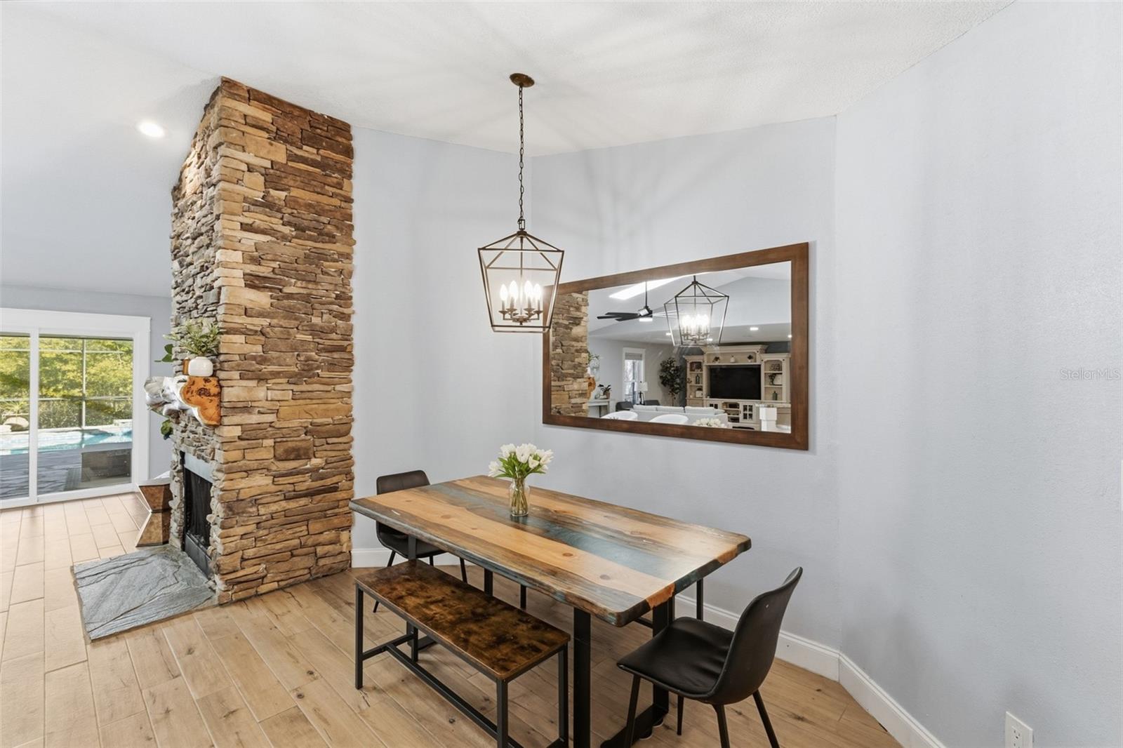 Image 20 of 100 For 717 Breckenridge Drive