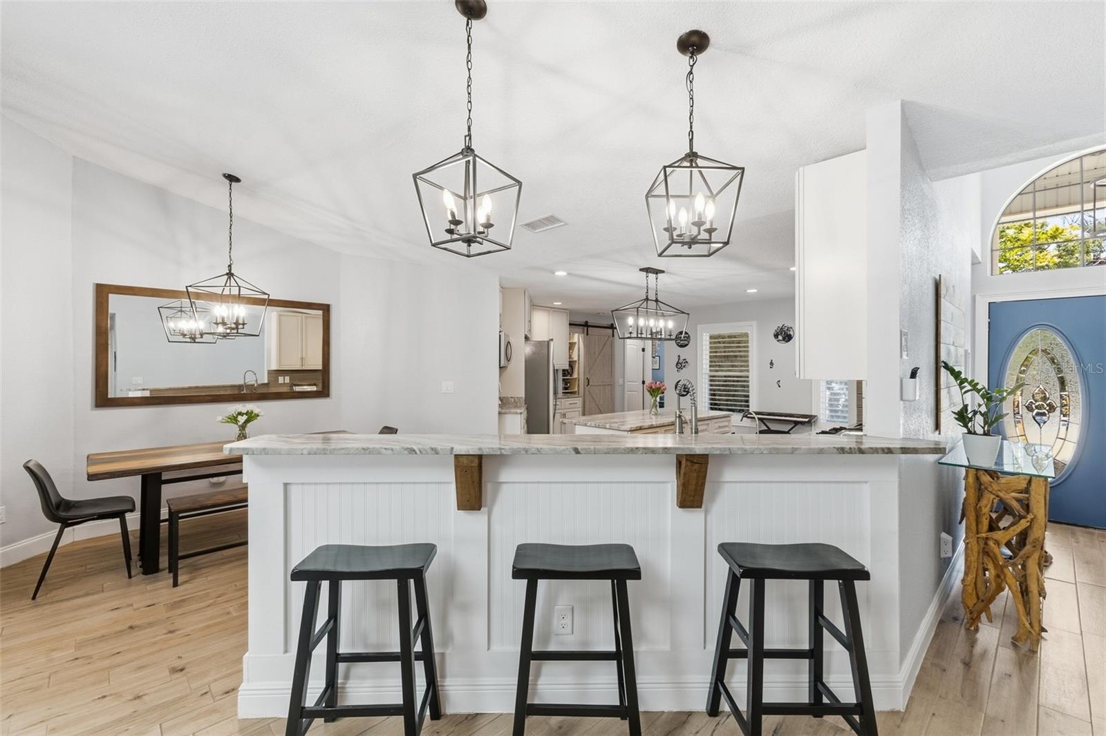 Image 22 of 100 For 717 Breckenridge Drive