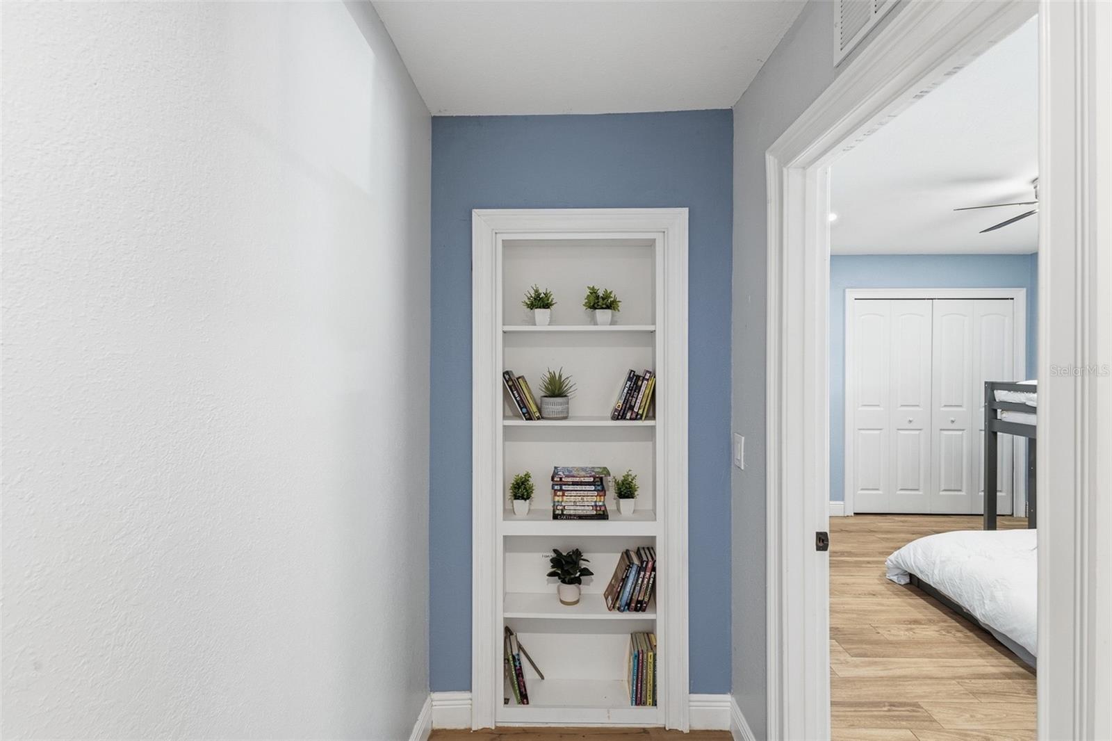 Image 64 of 100 For 717 Breckenridge Drive