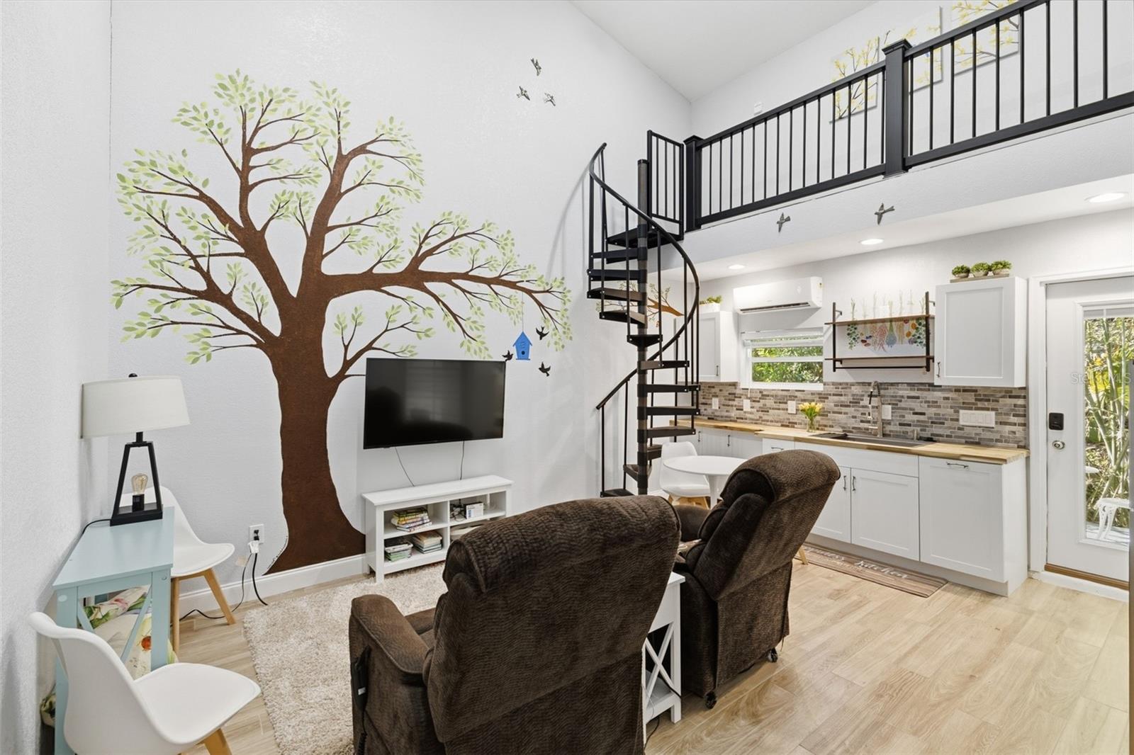 Image 66 of 100 For 717 Breckenridge Drive