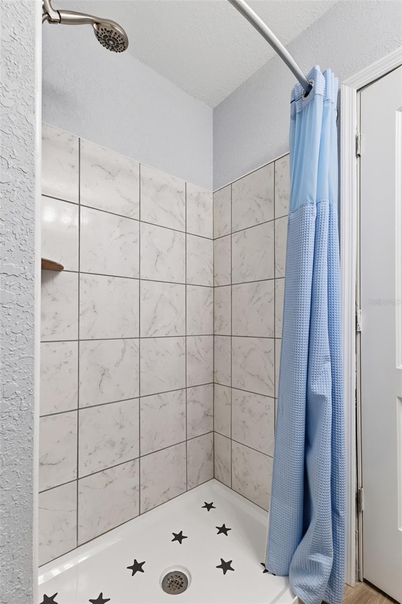 Image 72 of 100 For 717 Breckenridge Drive