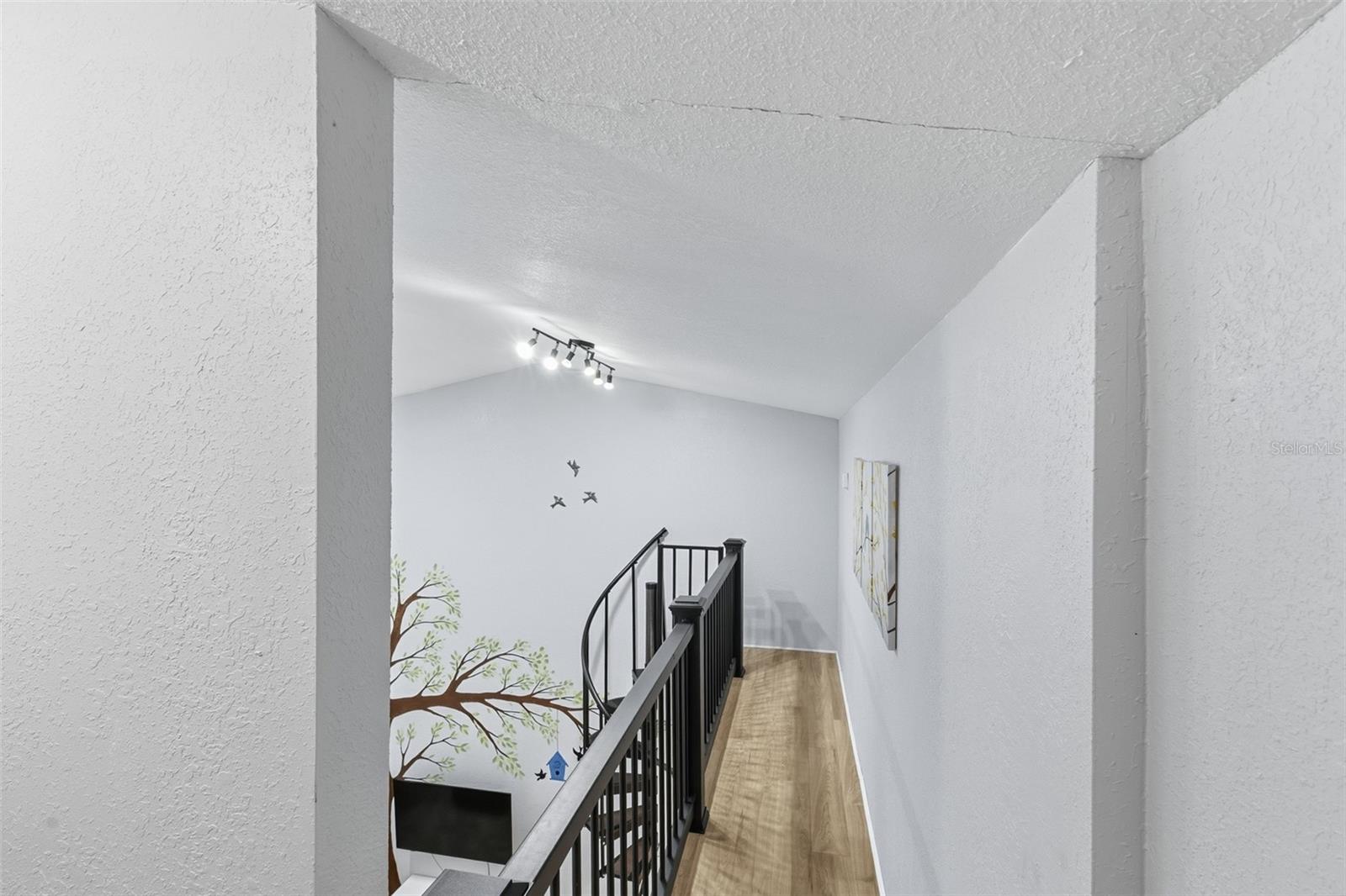 Image 74 of 100 For 717 Breckenridge Drive